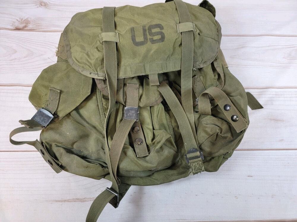US Army Military LC-1 Large Combat Field Backpack Pack Nylon - No Frame
